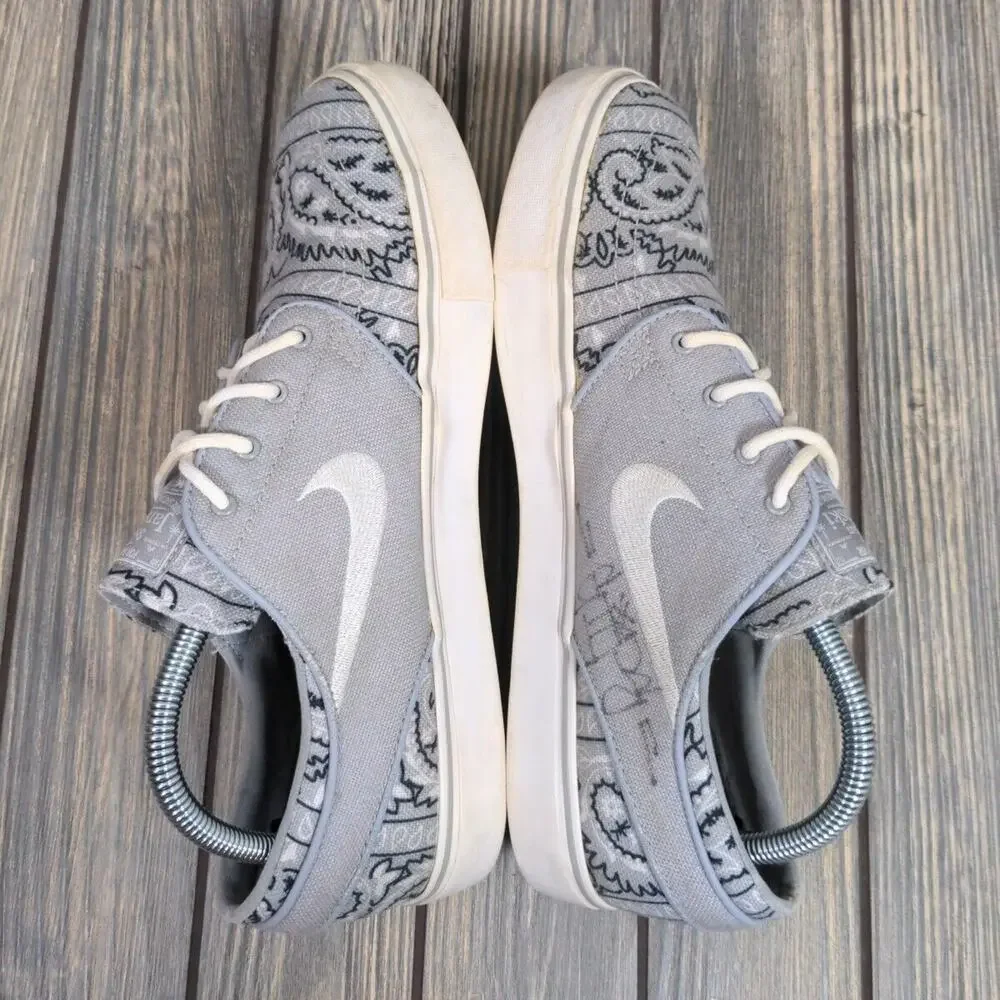 Nike Men Zoom Air SB Stefan Janoski Gray Paisley Floral Skateboarding Shoes Sz 9